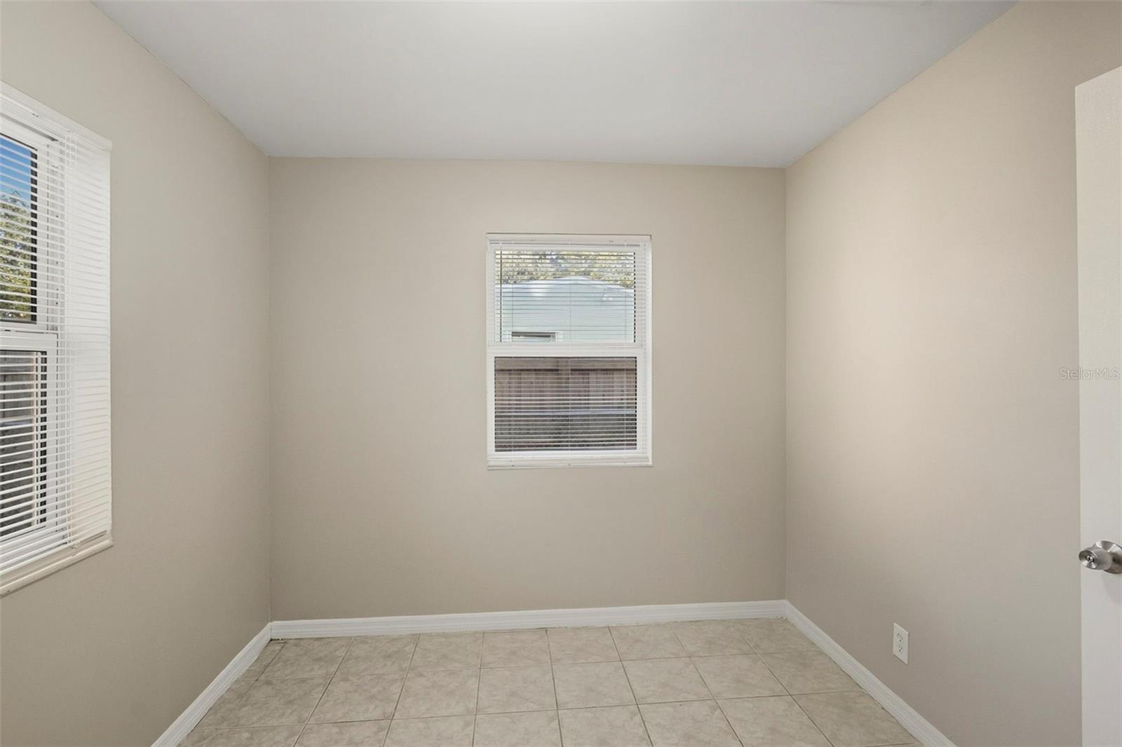 GOLFVIEW HEIGHTS 01 - Residential