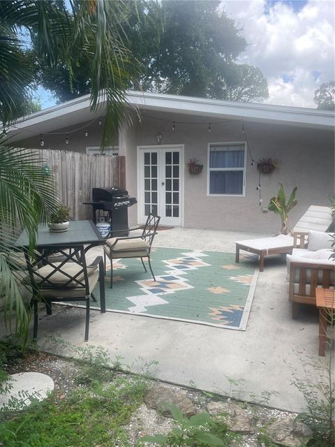 1930 9TH STREET SARASOTA FL 34236