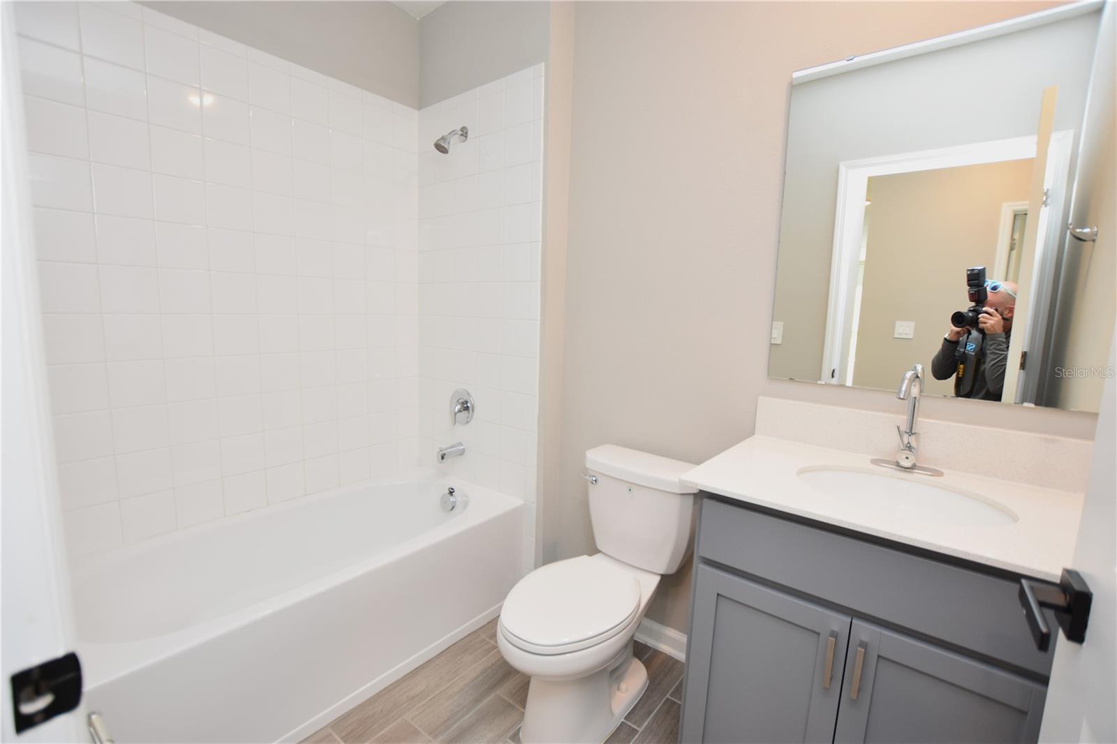 BELLA VITA PH 1A 1B-1 - Residential Lease