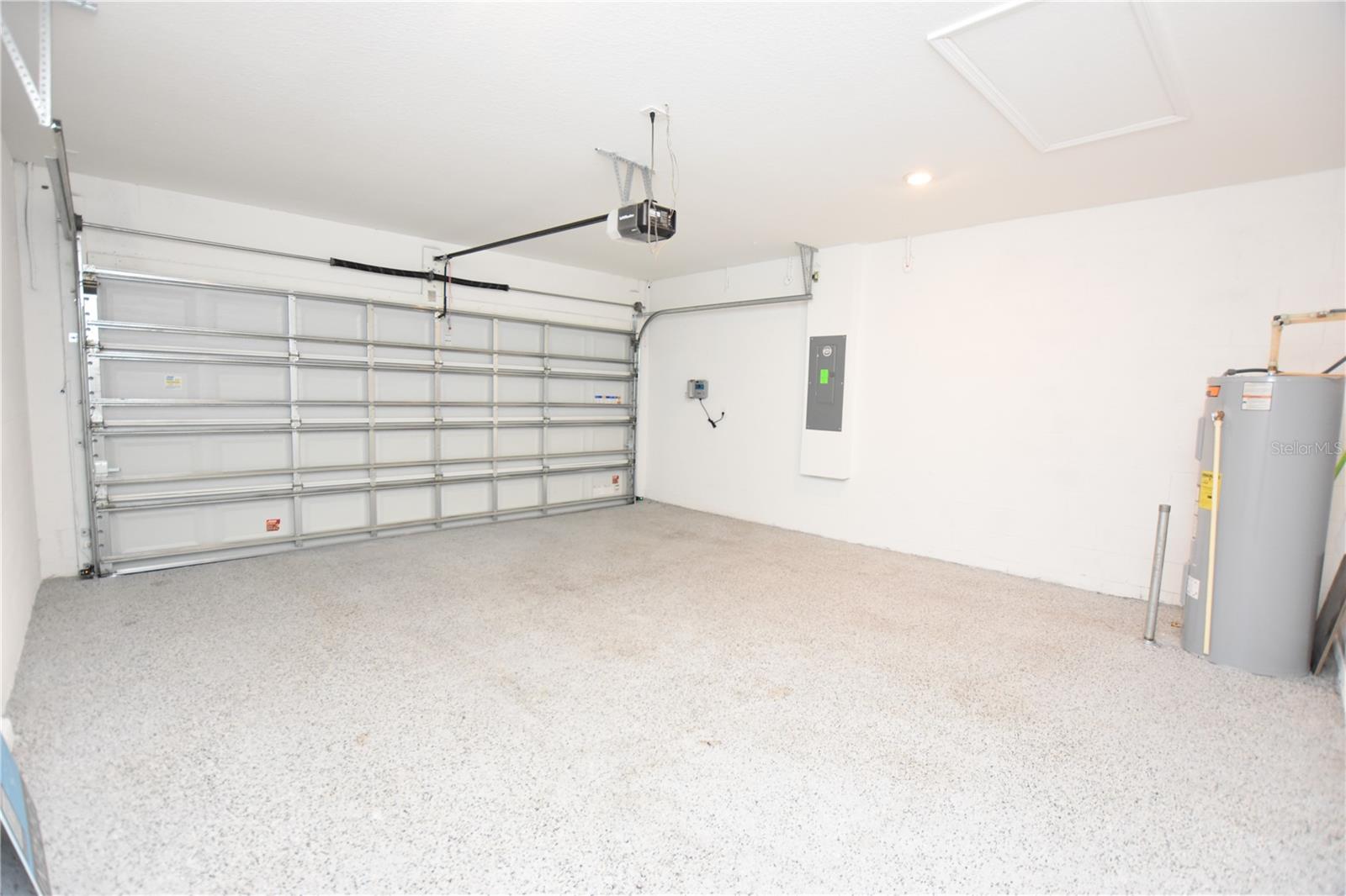 BELLA VITA PH 1A 1B-1 - Residential Lease