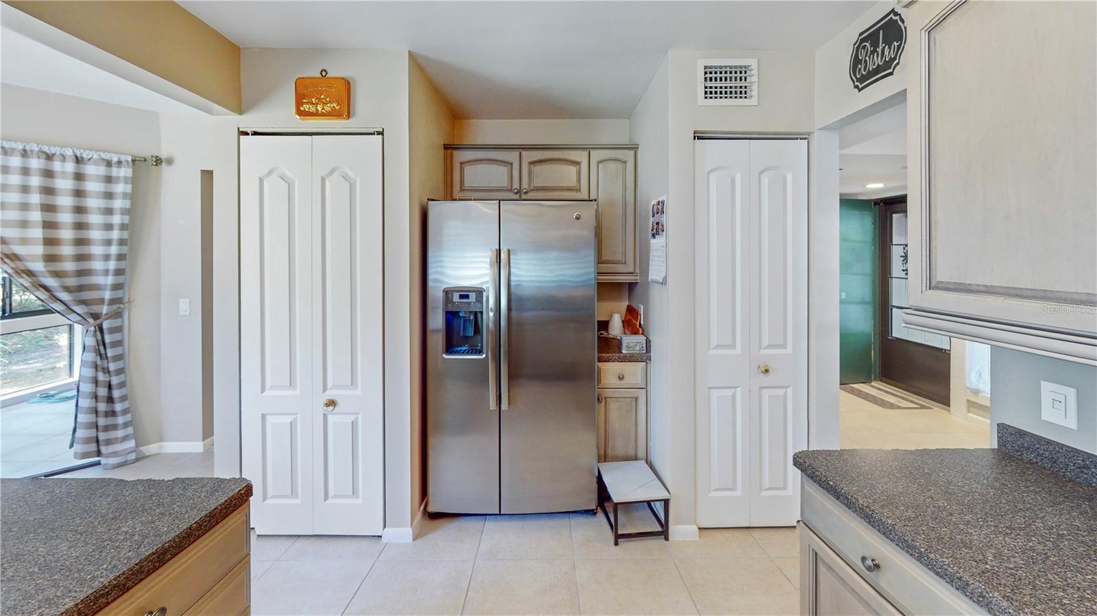 THE FAIRWAYS CONDO - Residential