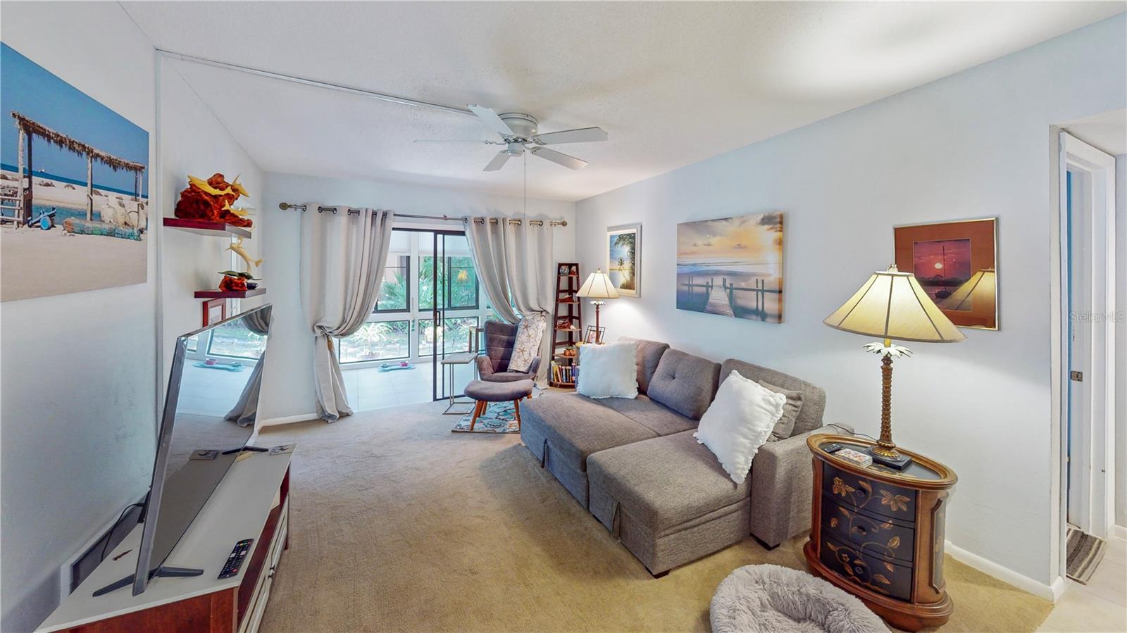 THE FAIRWAYS CONDO - Residential