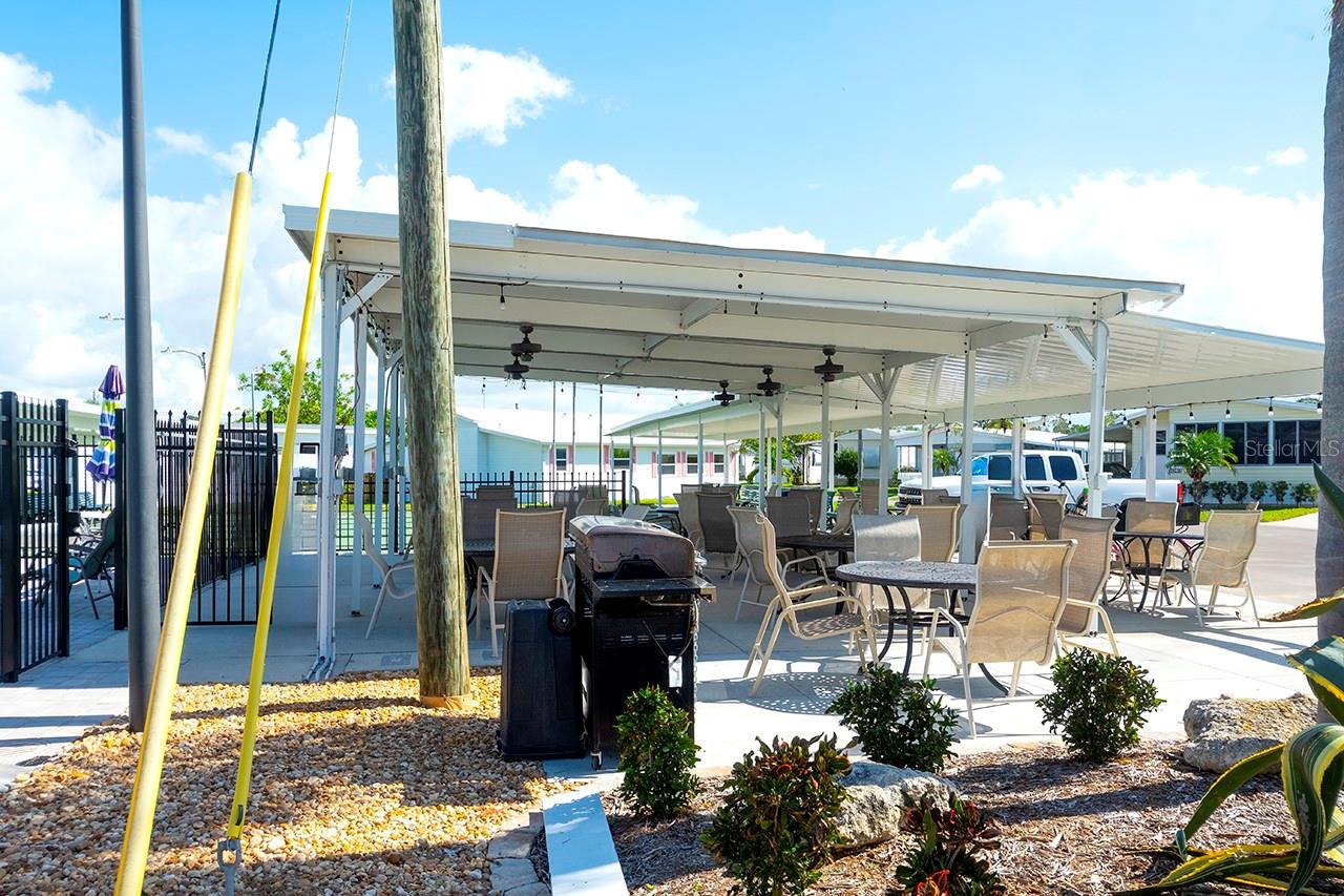 MOBILE ESTATES - Residential