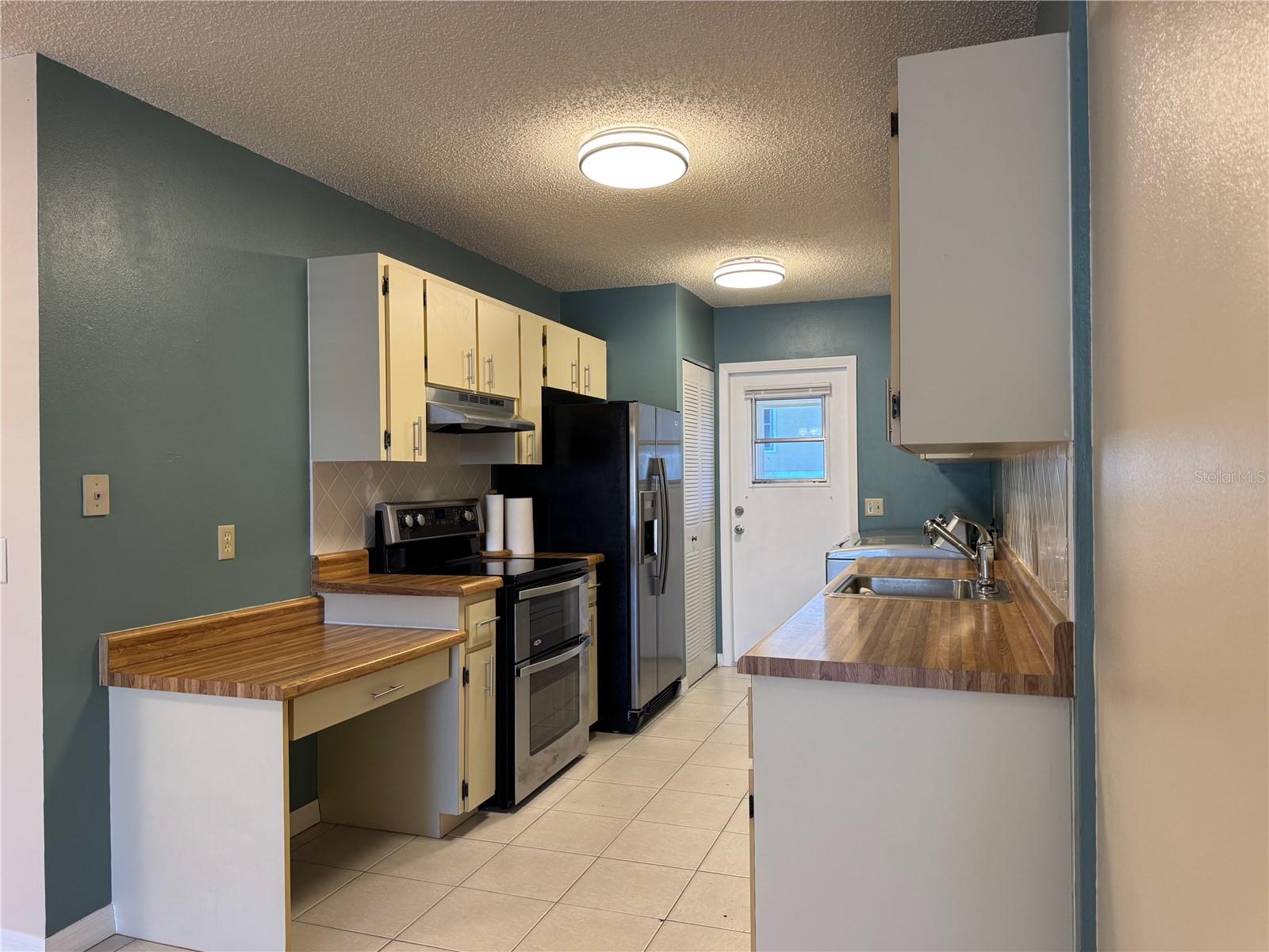 TAVARES RIDGE CONDO - Residential