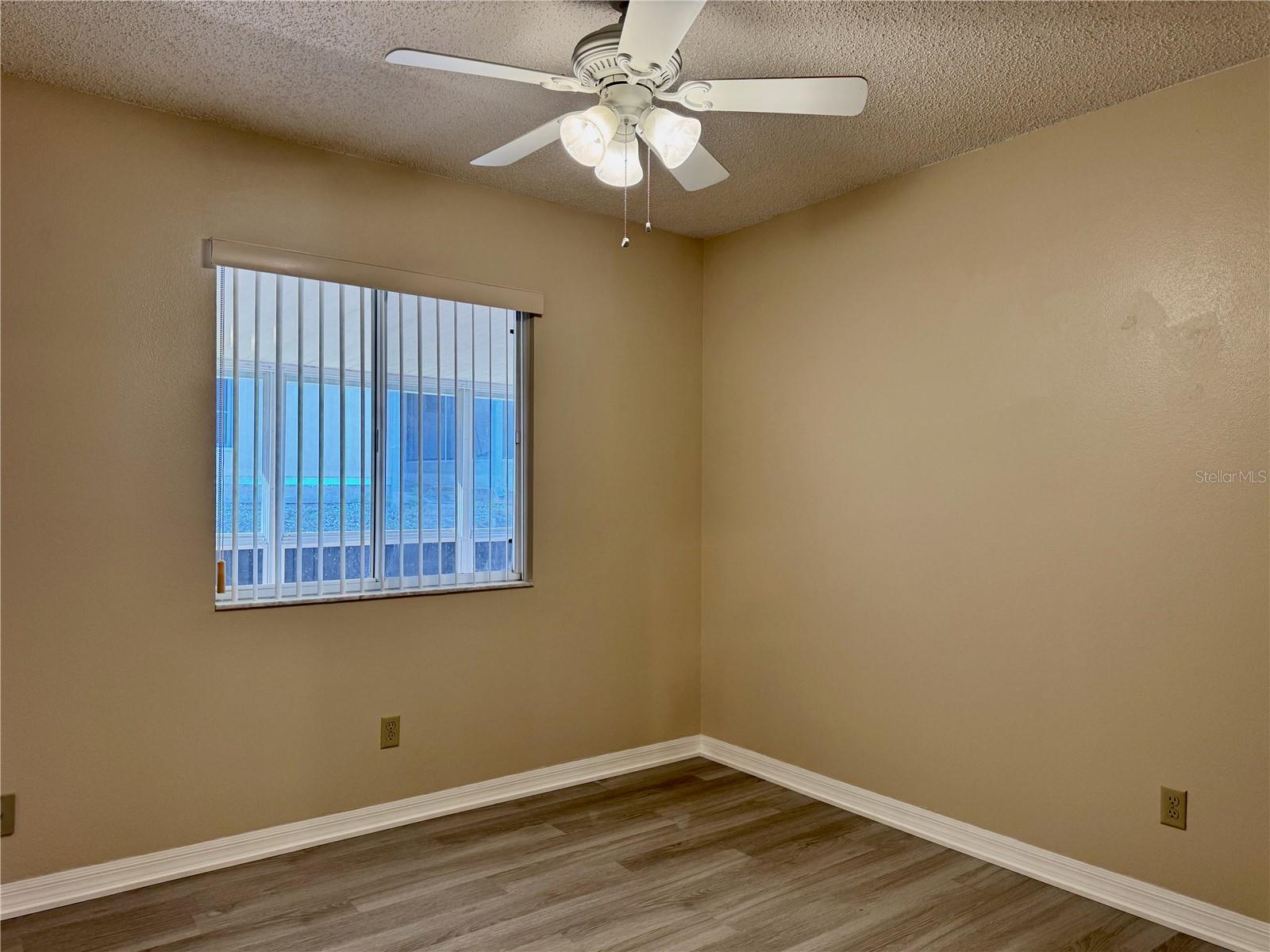 TAVARES RIDGE CONDO - Residential