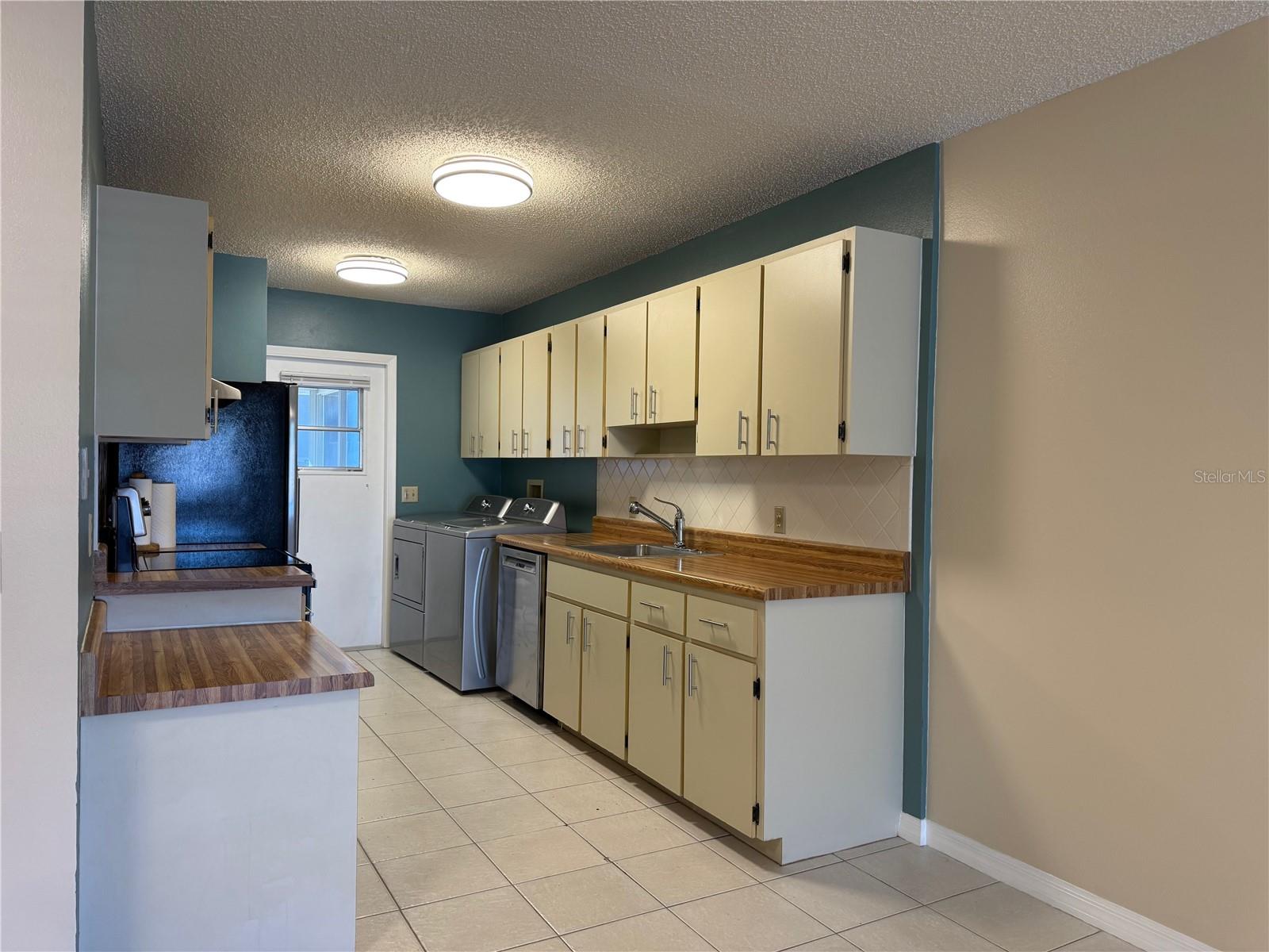 TAVARES RIDGE CONDO - Residential