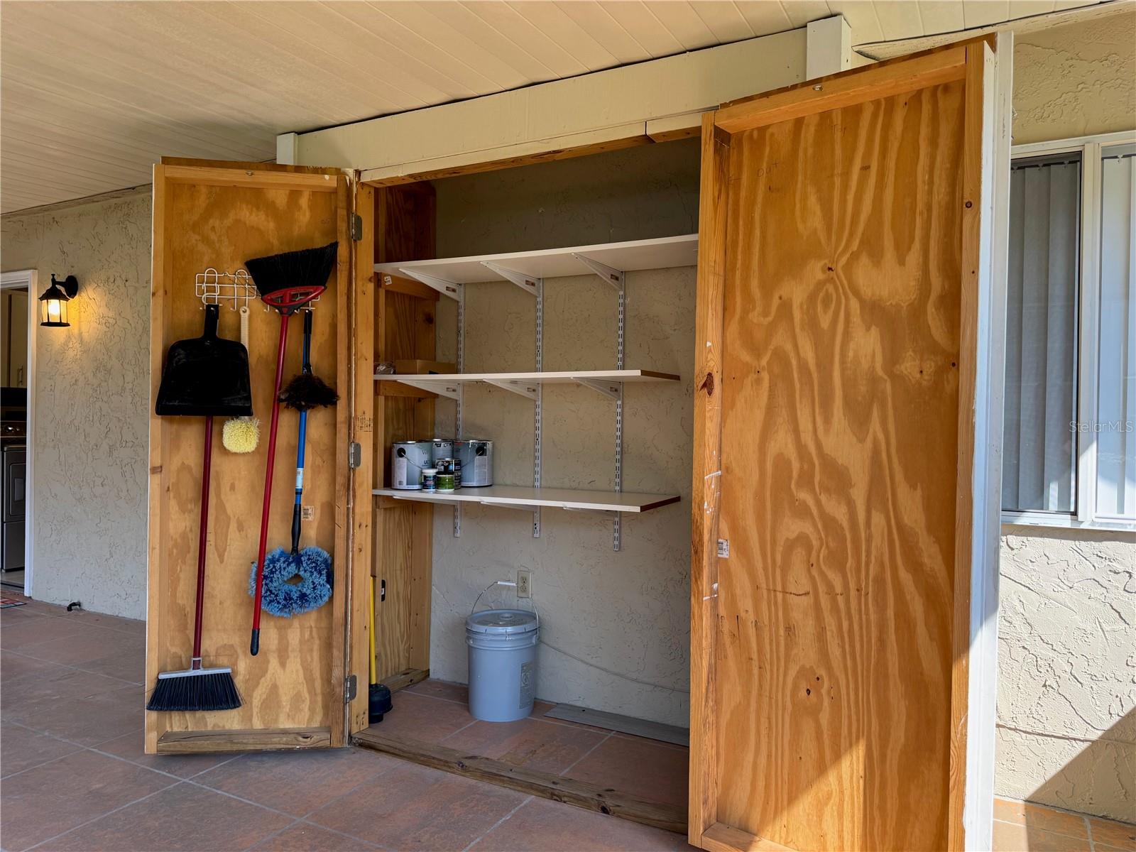 TAVARES RIDGE CONDO - Residential