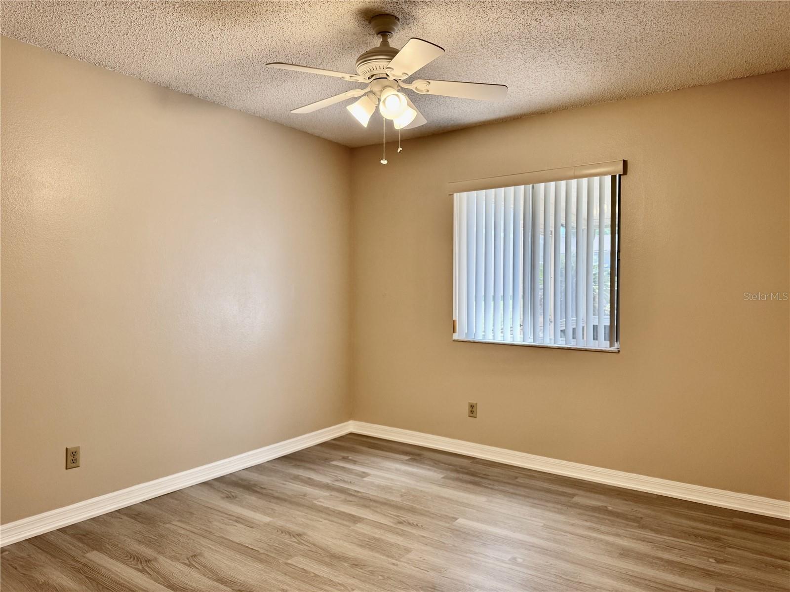 TAVARES RIDGE CONDO - Residential