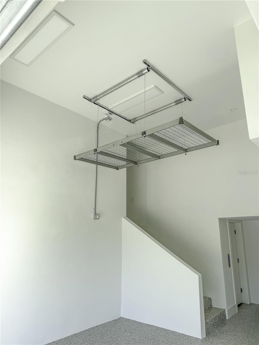 LONGBOAT KEY ESTATES - Residential