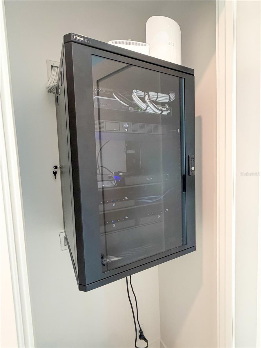 LONGBOAT KEY ESTATES - Residential