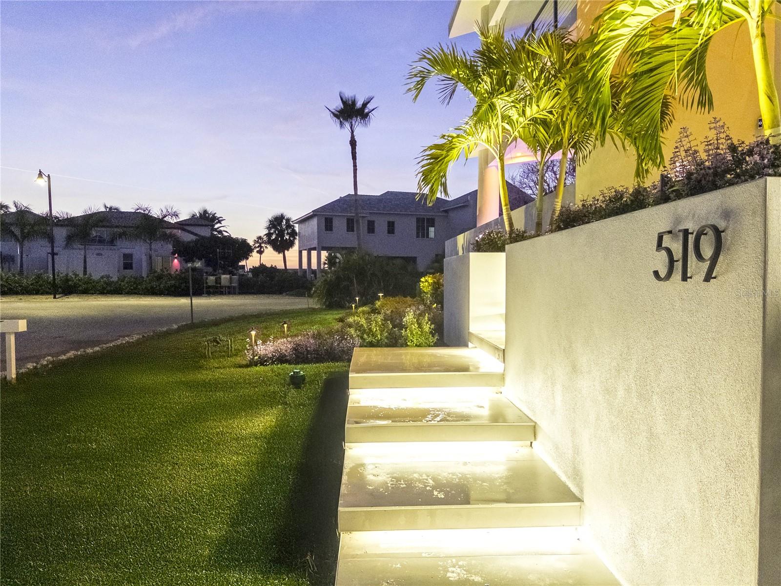 LONGBOAT KEY ESTATES - Residential