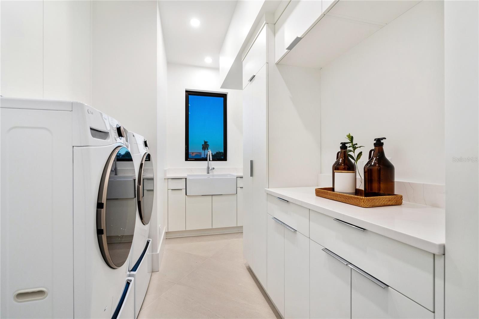 LONGBOAT KEY ESTATES - Residential