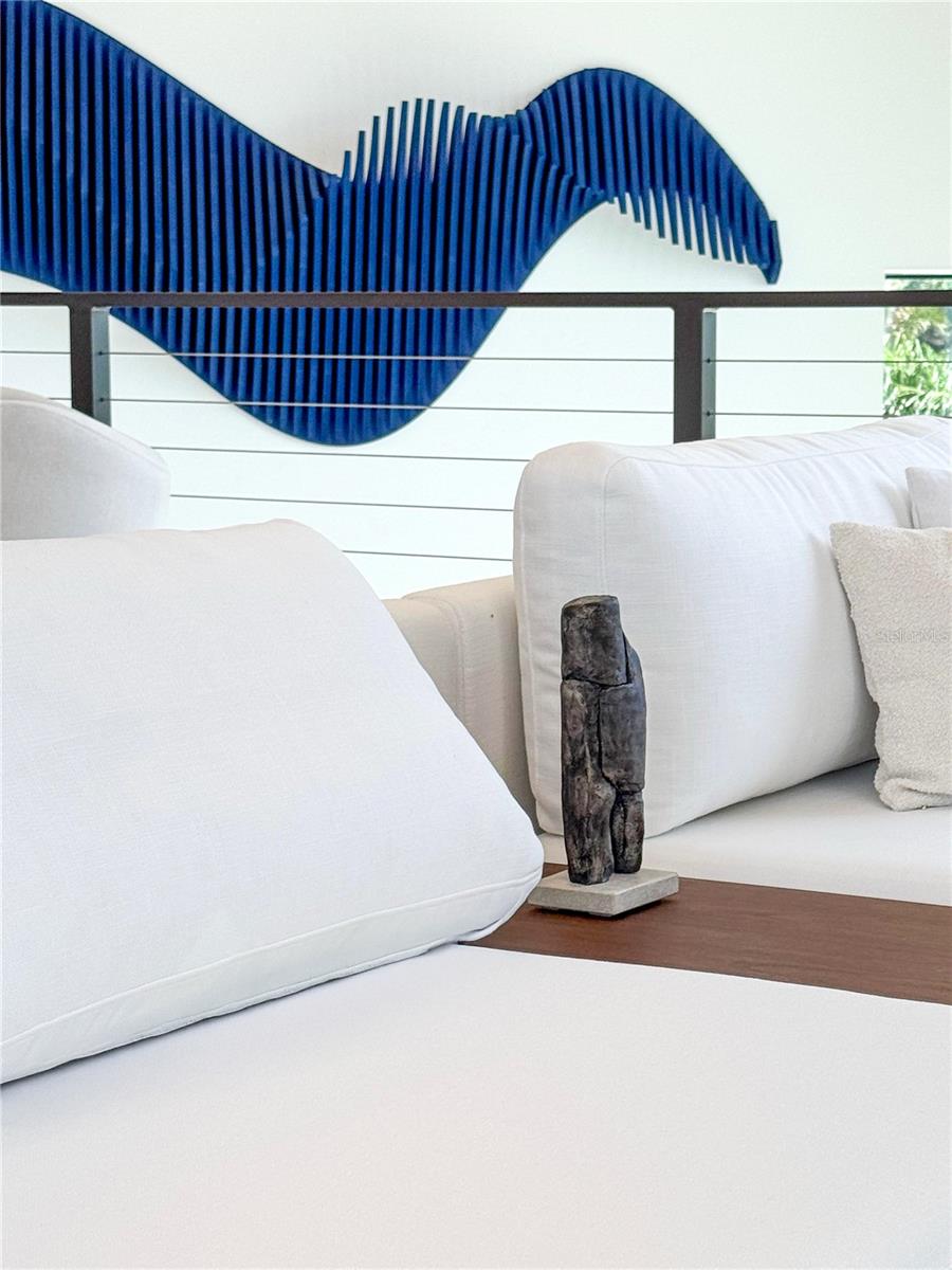 LONGBOAT KEY ESTATES - Residential