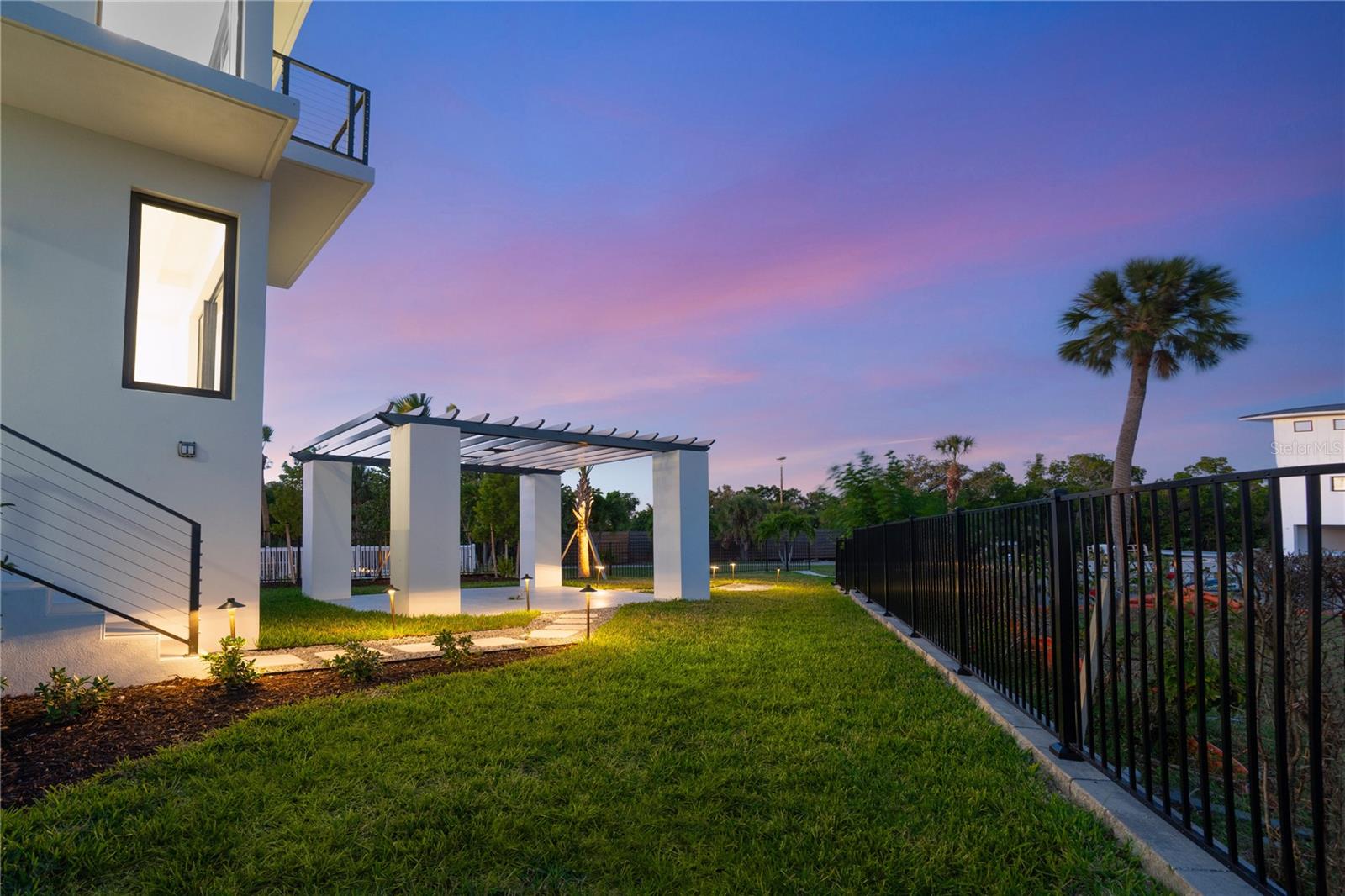 LONGBOAT KEY ESTATES - Residential