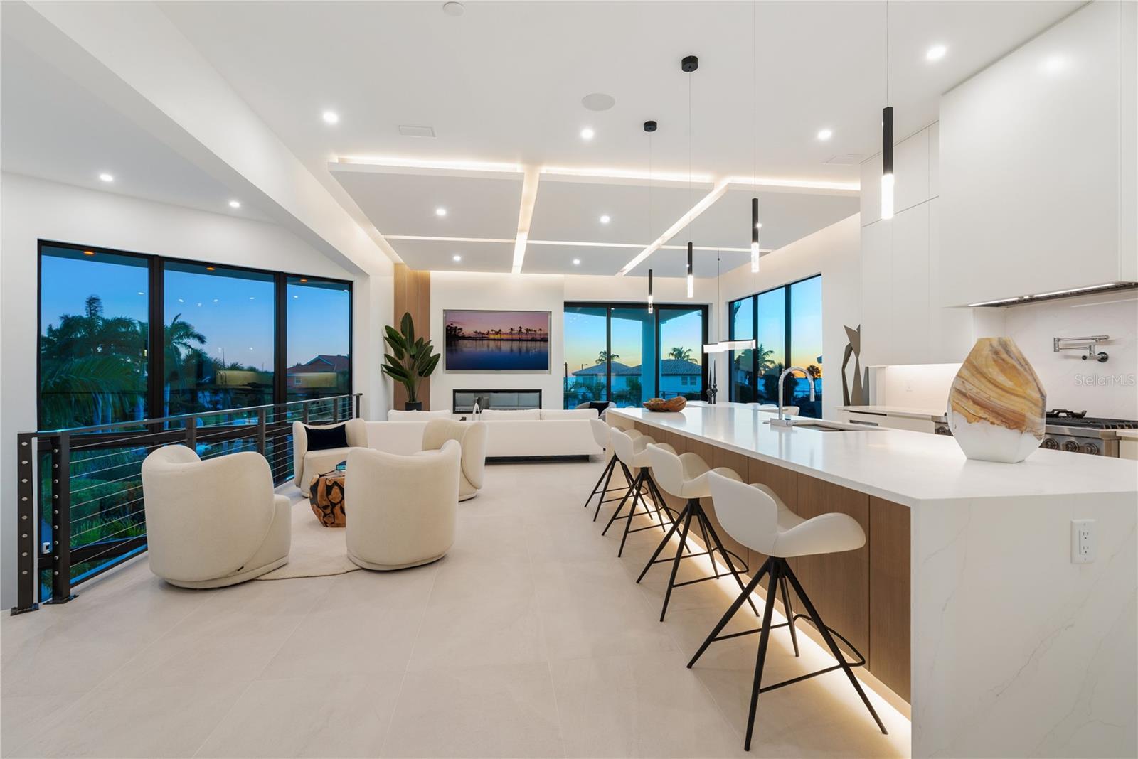 LONGBOAT KEY ESTATES - Residential