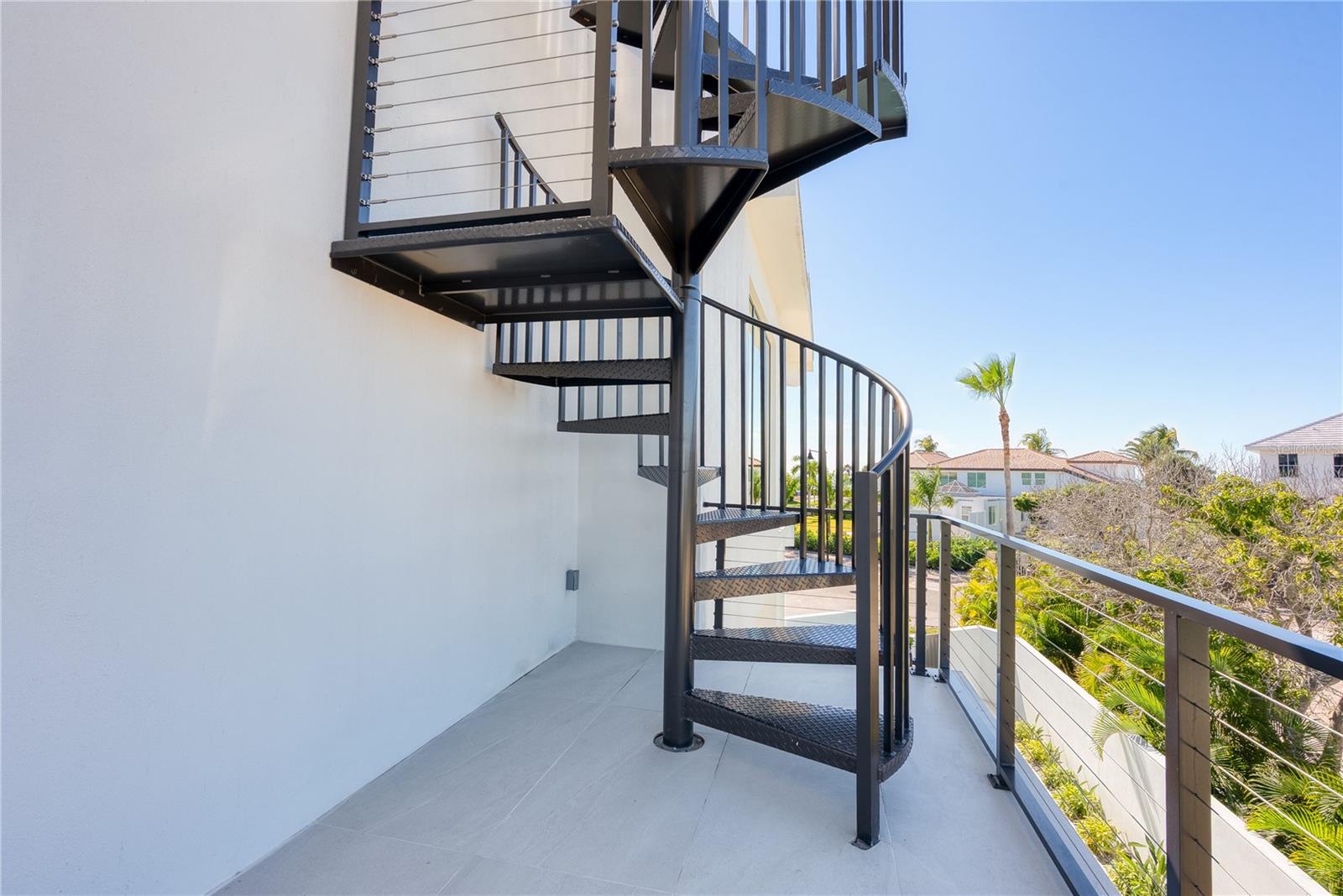 LONGBOAT KEY ESTATES - Residential