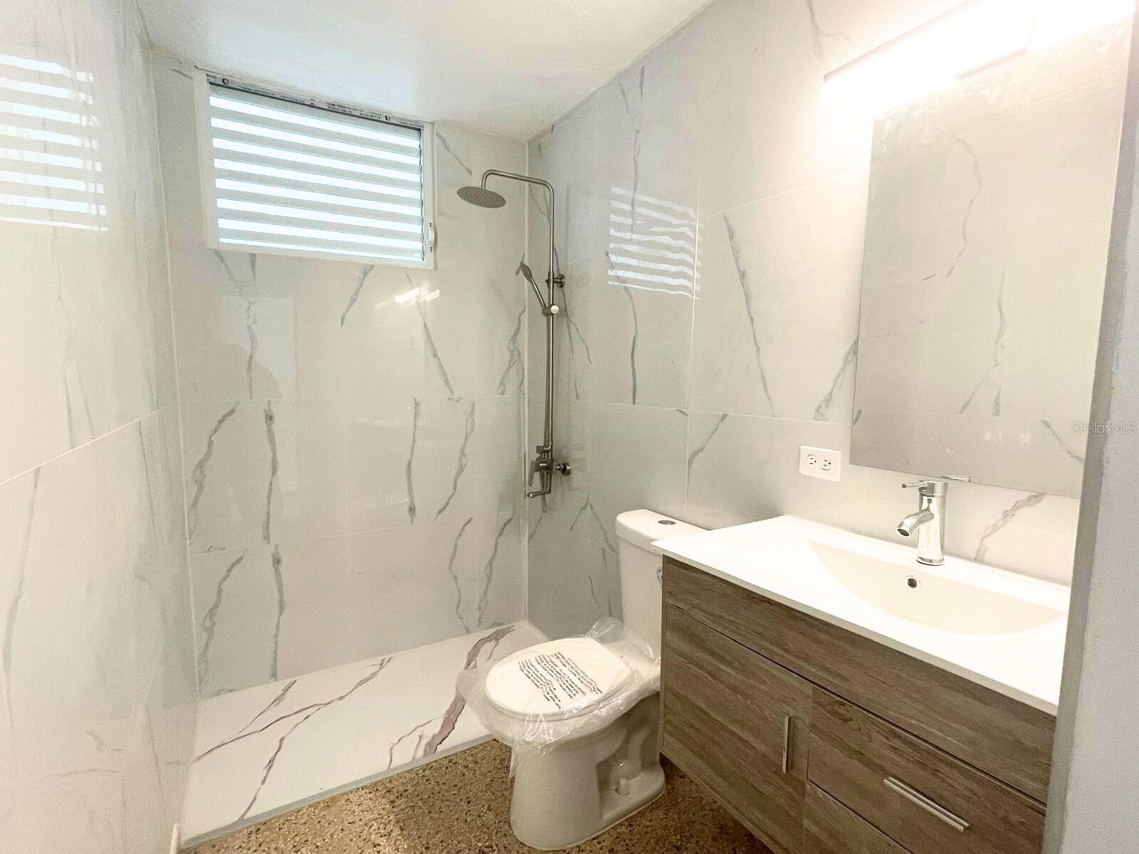 URB VERDEMAR - Residential