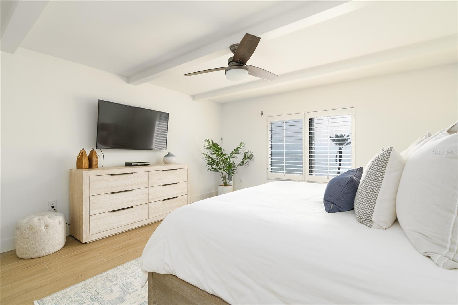 SANDPIPER TOWERS CONDO - Residential