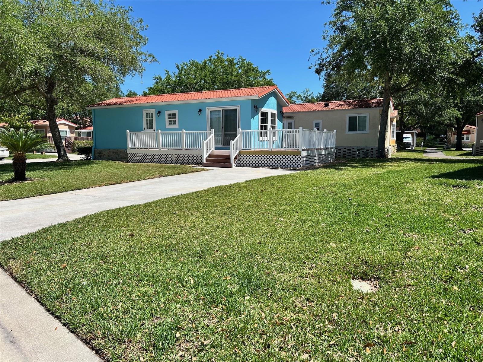 CALIENTE CASITA VILLAGE - Residential