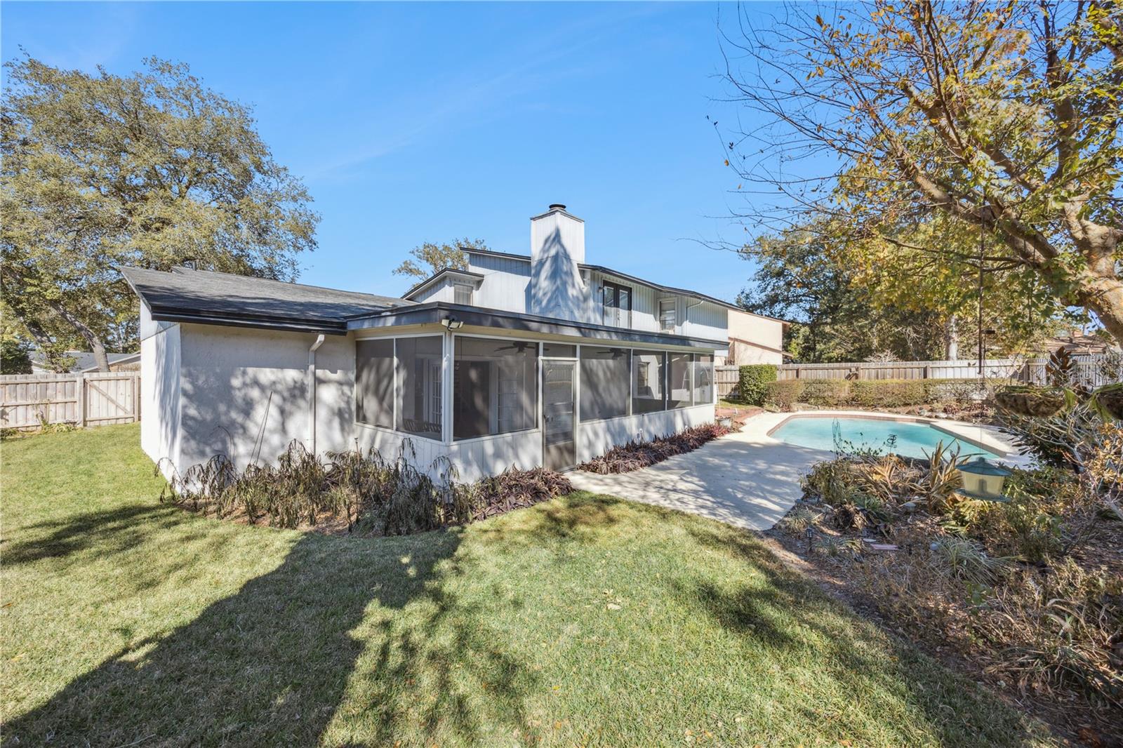 WEKIVA HILLS SEC 04 - Residential