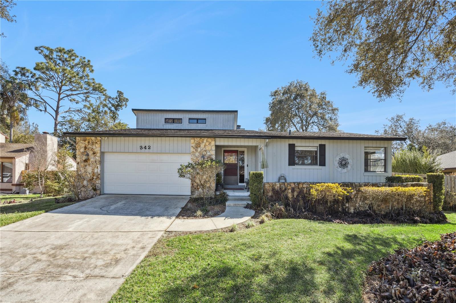 WEKIVA HILLS SEC 04 - Residential