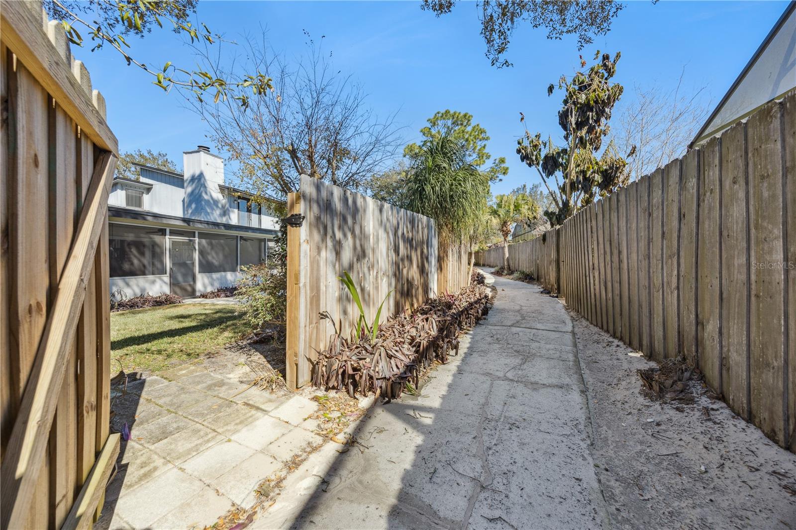 WEKIVA HILLS SEC 04 - Residential