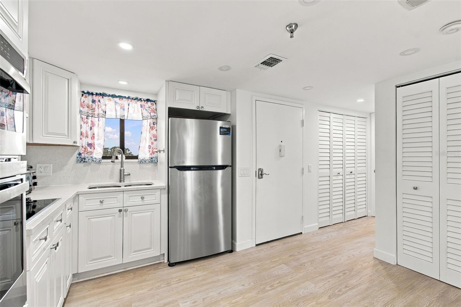 6009 SEA RANCH DRIVE 105