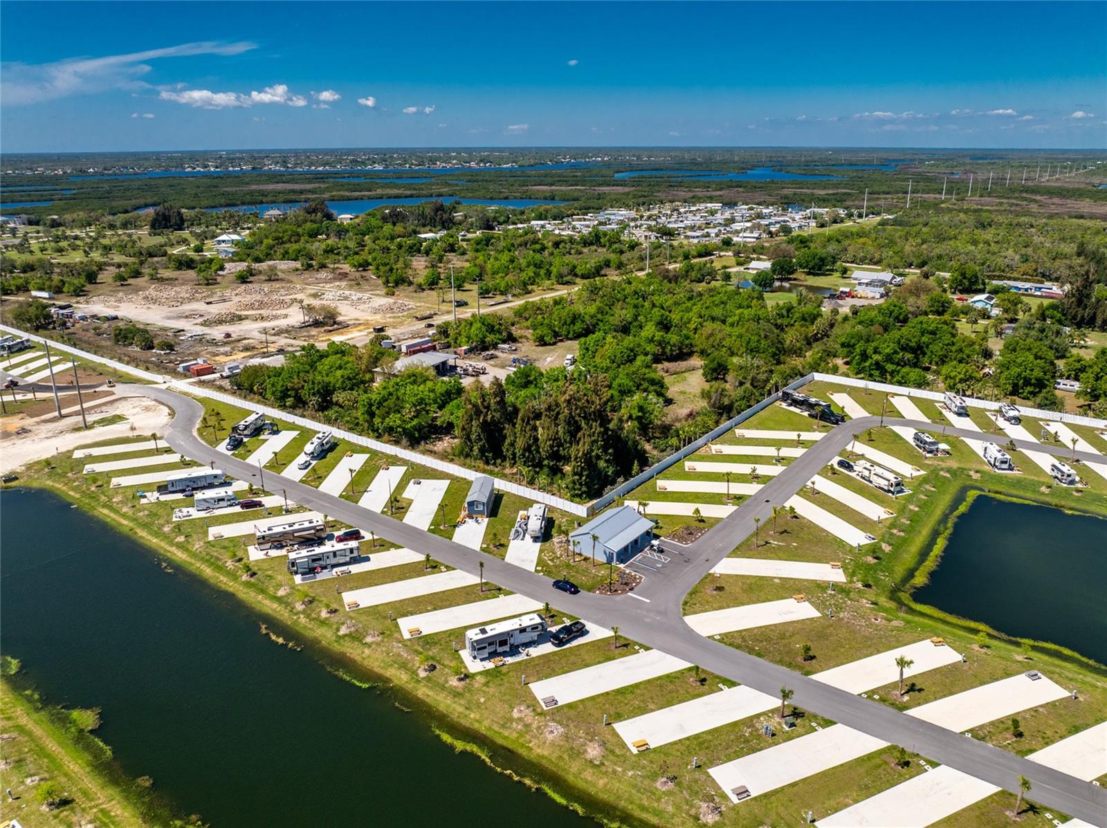 PALM BREEZE/PUNTA GORDA - Land