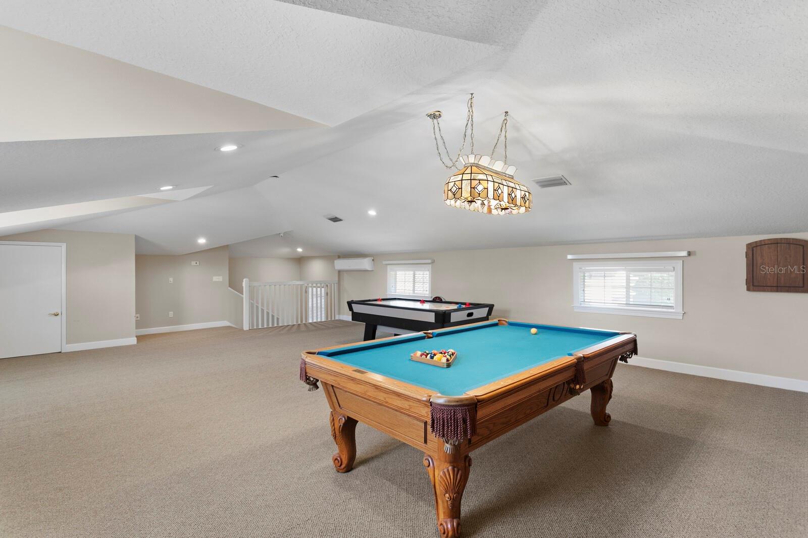 TAMPA PALMS 4A UNIT 2C 2D - Residential