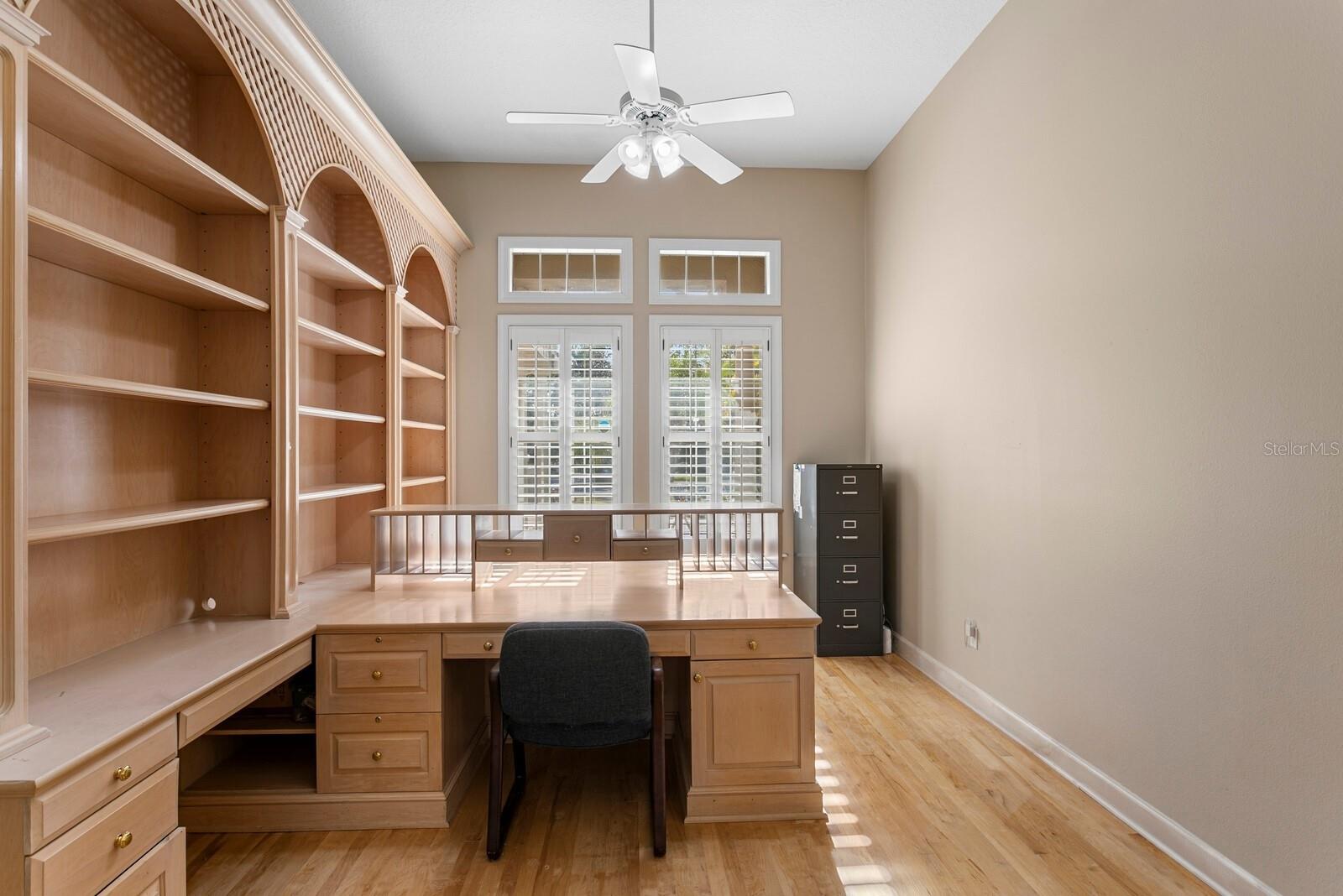 TAMPA PALMS 4A UNIT 2C 2D - Residential