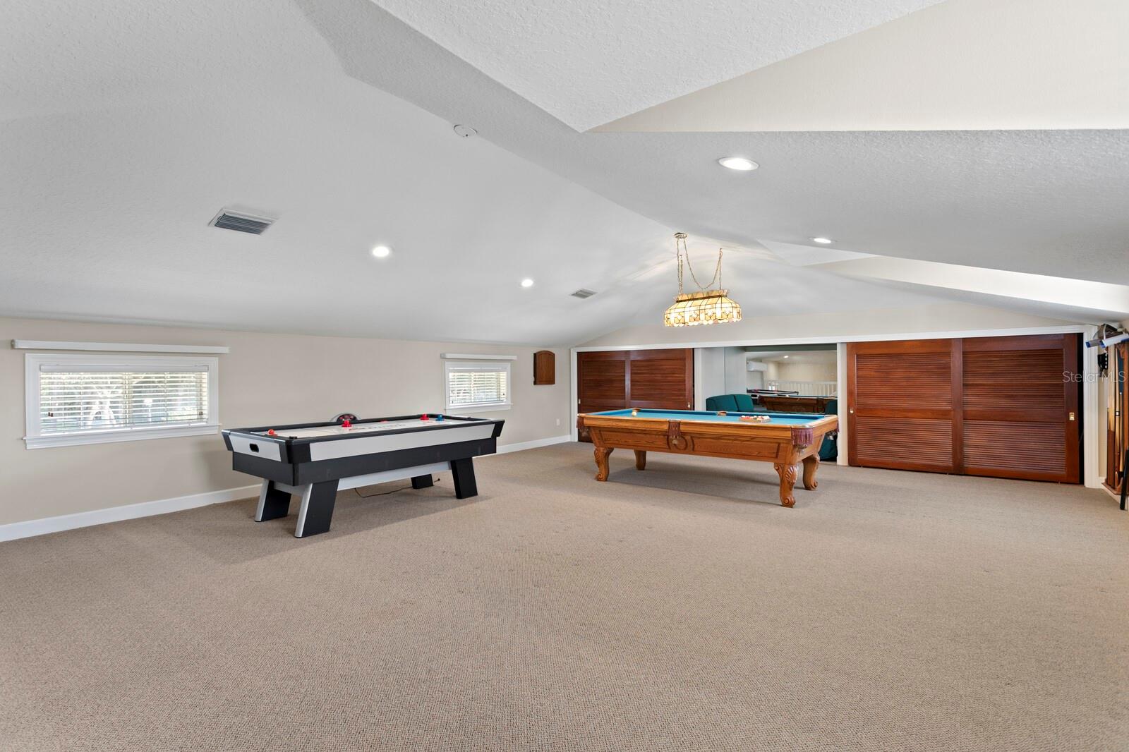 TAMPA PALMS 4A UNIT 2C 2D - Residential