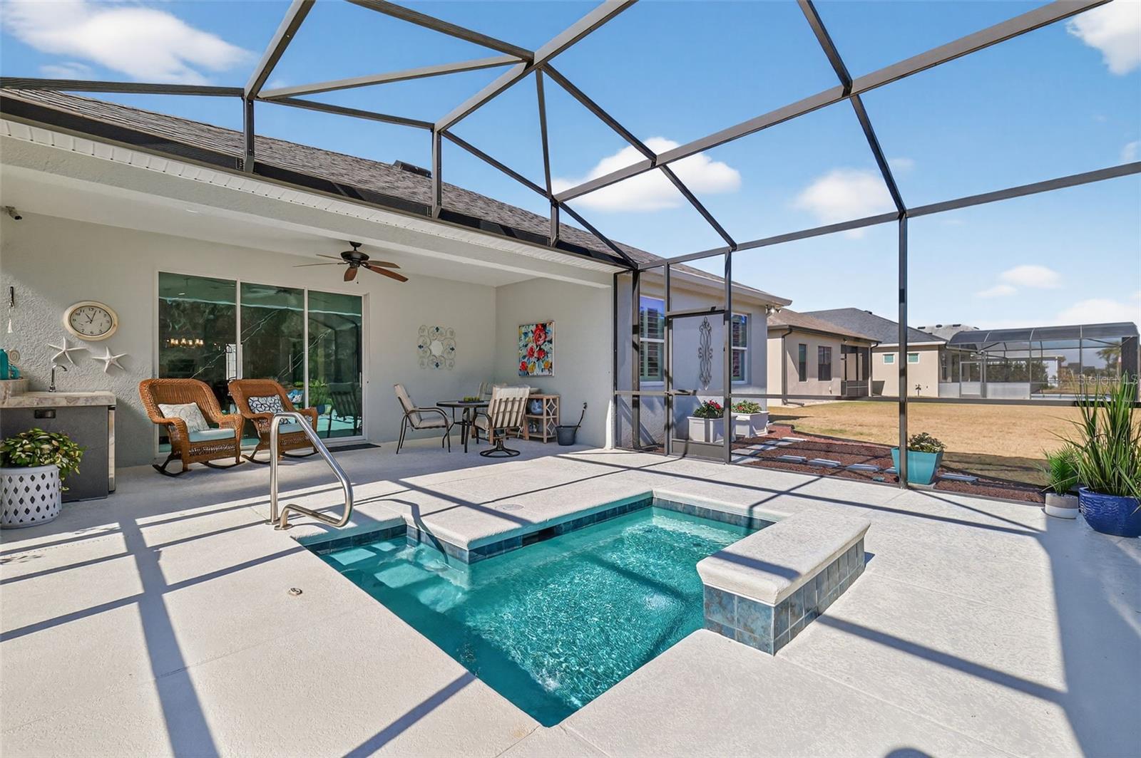 8460 BRIDGEPORT BAY CIRCLE