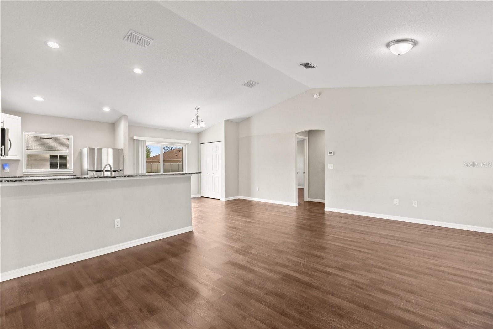 MARION OAKS UN 10 - Residential