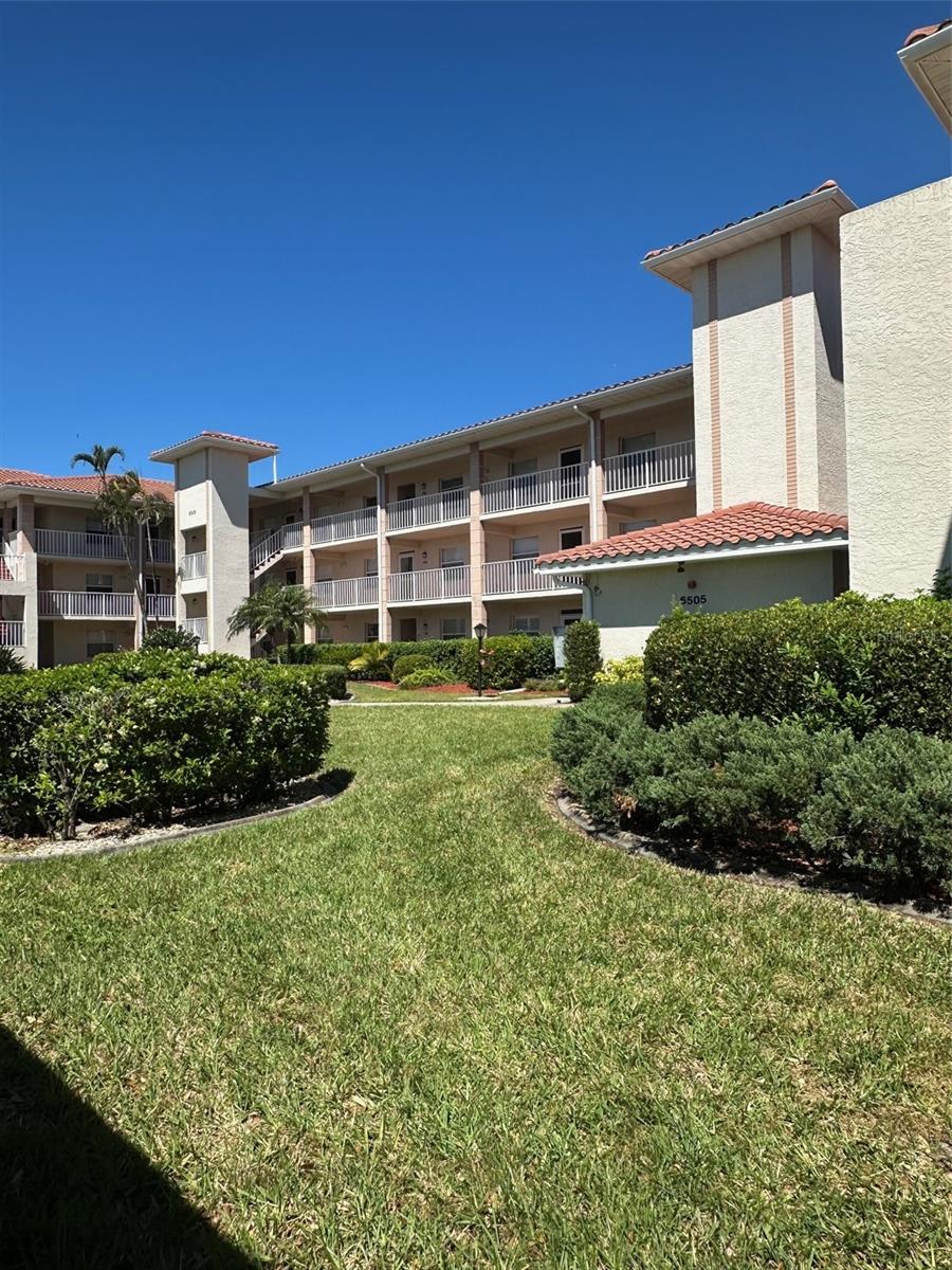 6505 STONE RIVER ROAD 306