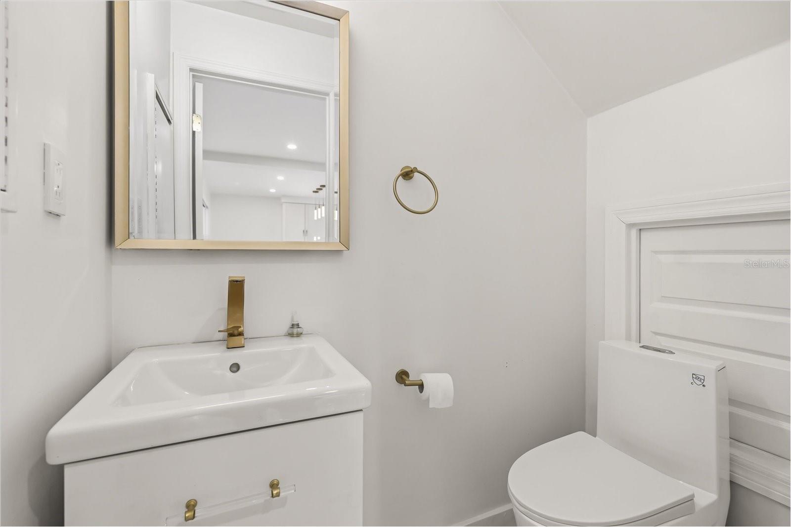 PALM PARK TERRACE - Residential