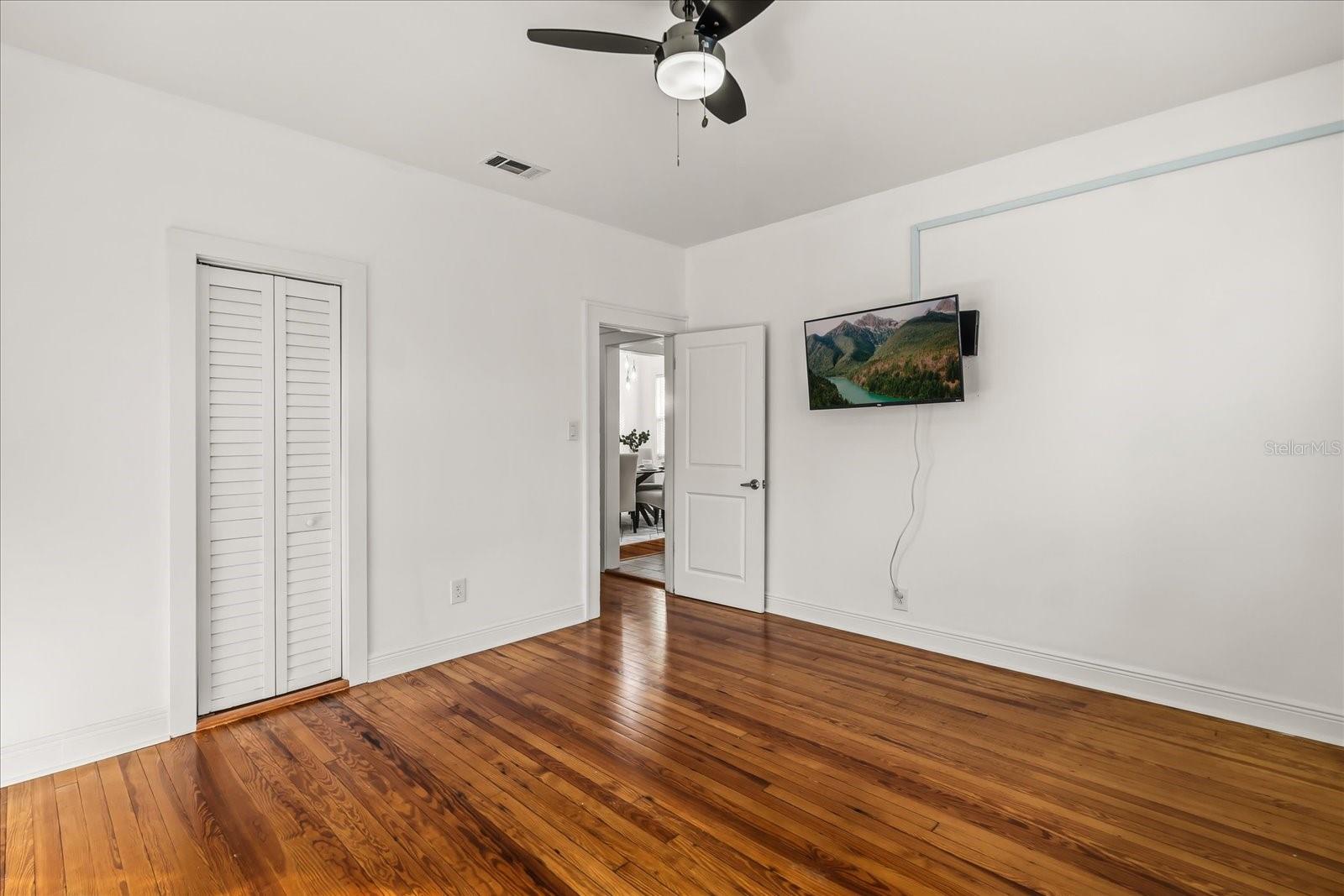 PALM PARK TERRACE - Residential