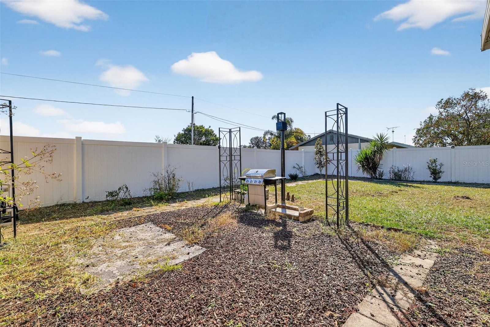 LADY LAKE PADGETT ESTATES SUB - Residential