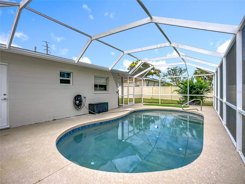 Photo of 1160 Linden Road, Venice, FL 34293 (MLS # A4675444)