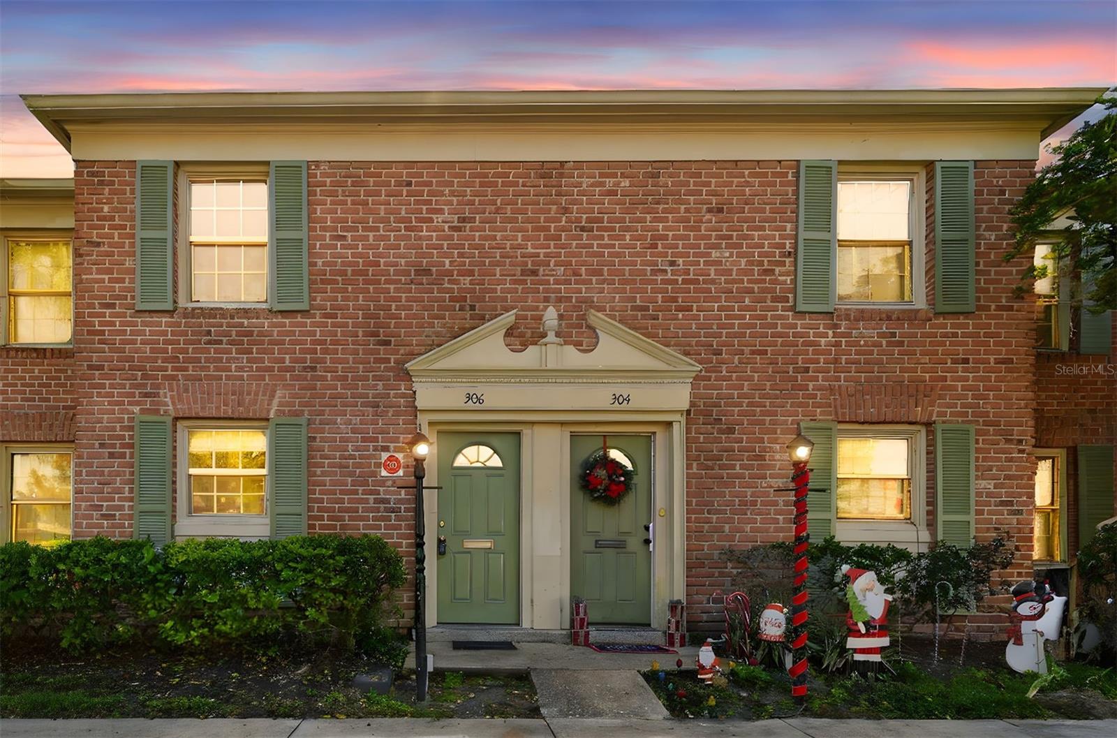 LAKE HOWELL ARMS - Residential