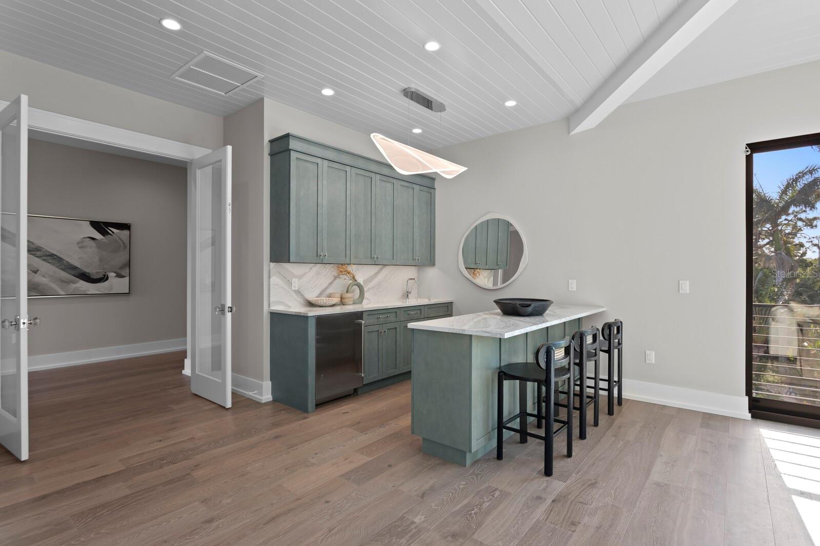 COFFEE POT ADD SNELL & HAMLETTS - Residential