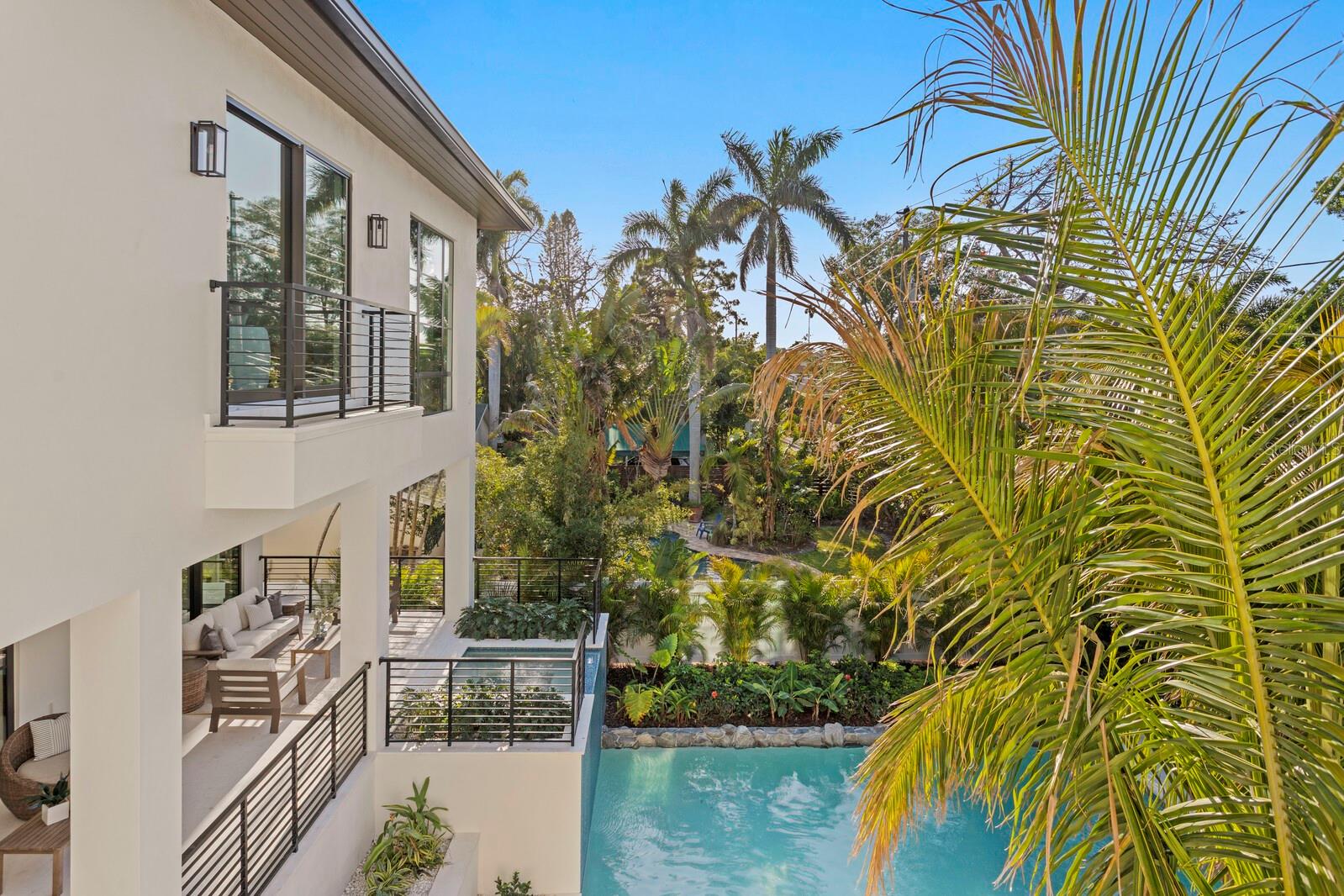 COFFEE POT ADD SNELL & HAMLETTS - Residential