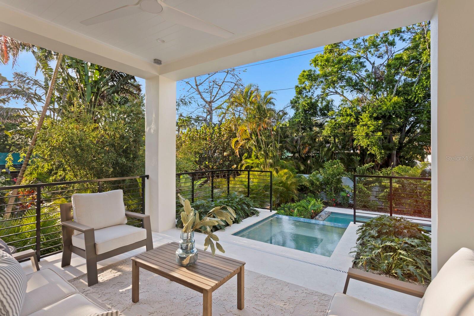 COFFEE POT ADD SNELL & HAMLETTS - Residential