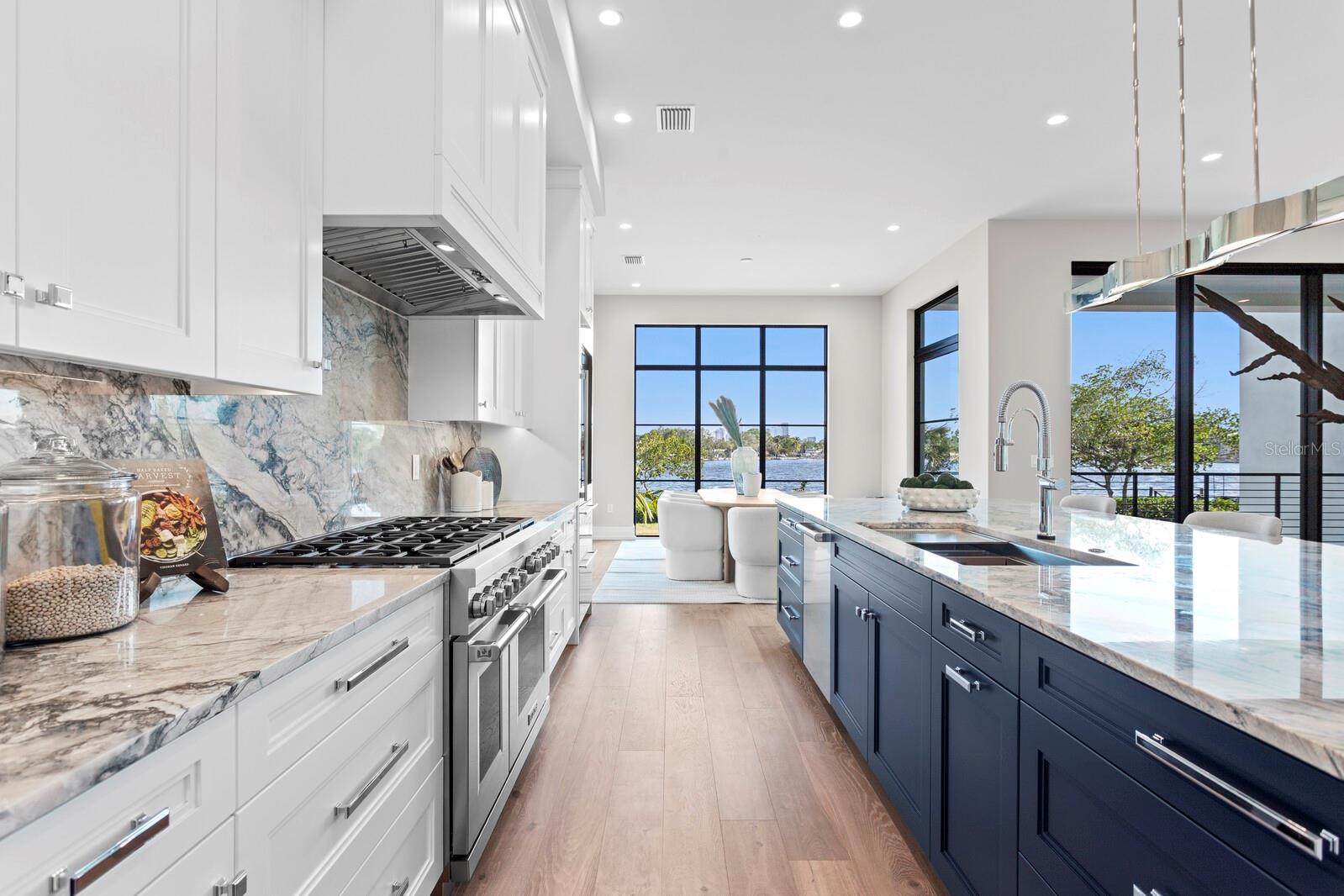 COFFEE POT ADD SNELL & HAMLETTS - Residential