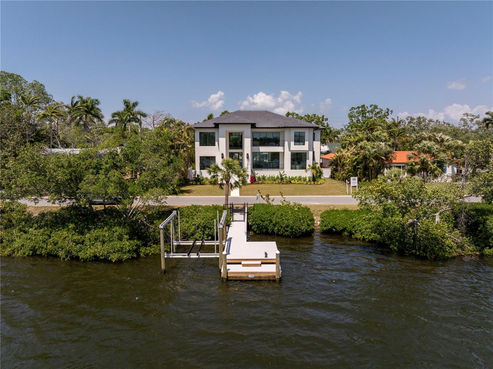 COFFEE POT ADD SNELL & HAMLETTS - Residential