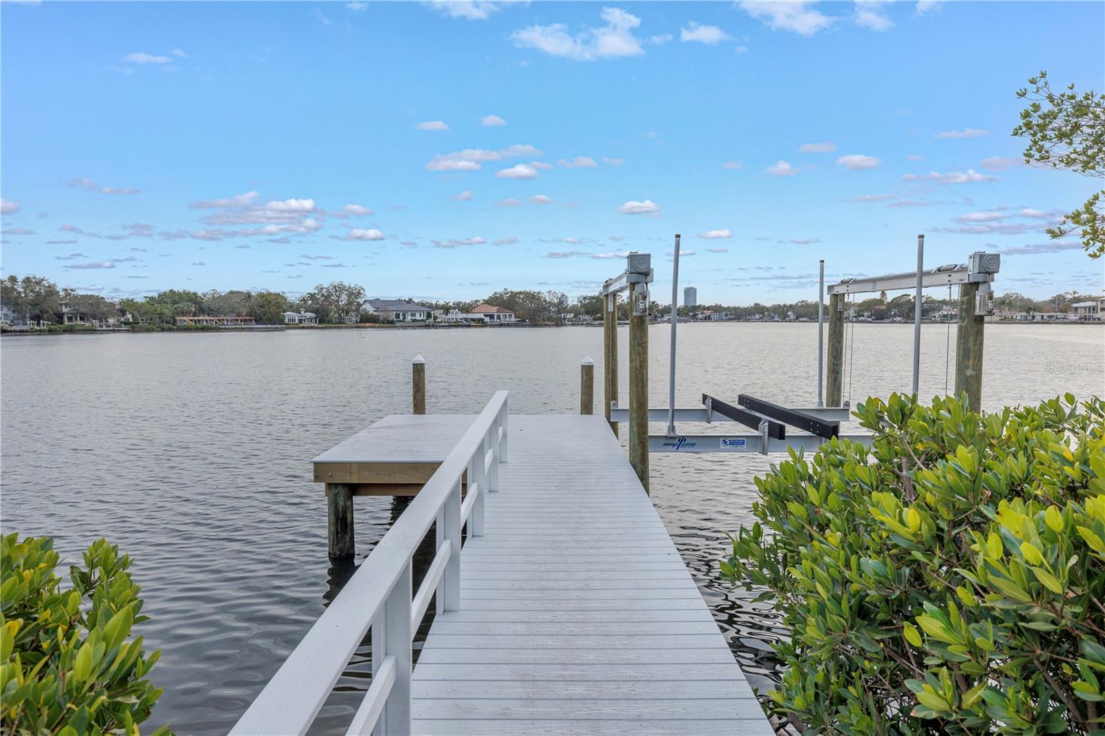 COFFEE POT ADD SNELL & HAMLETTS - Residential