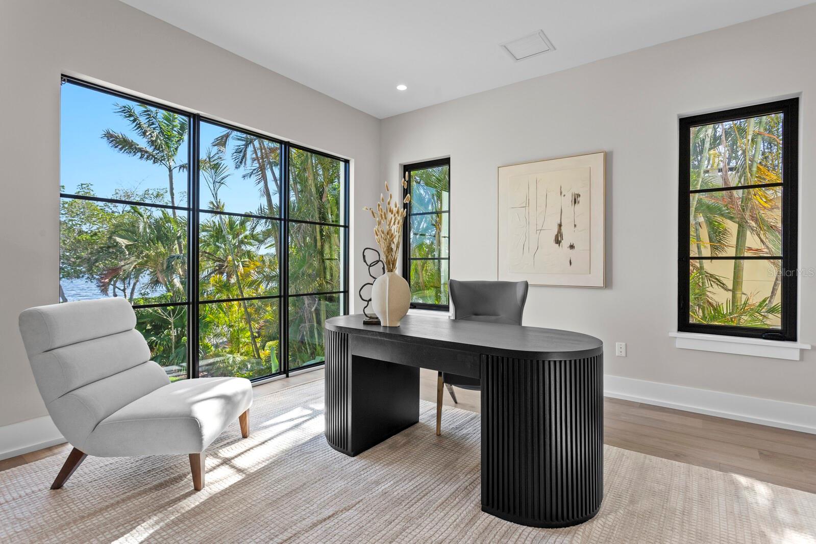 COFFEE POT ADD SNELL & HAMLETTS - Residential