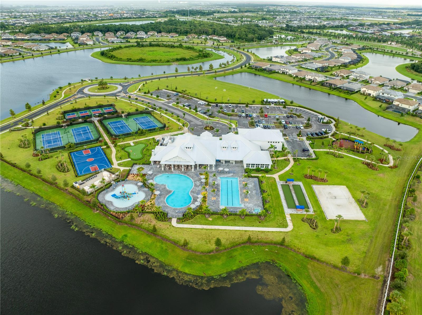 LORRAINE LAKES PH I - Residential