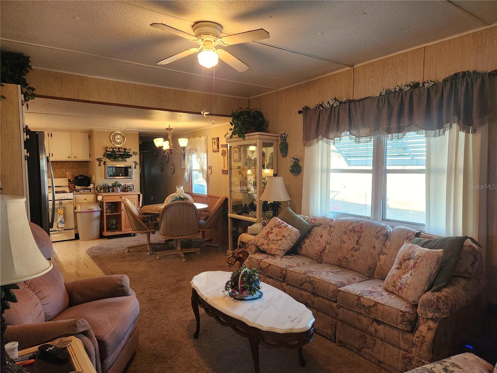 VICTORIA HEIGHTS - Residential