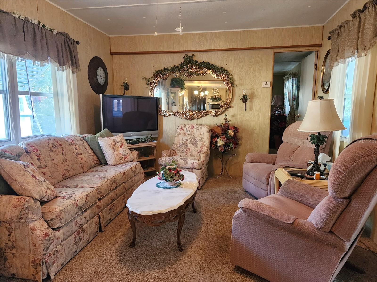 VICTORIA HEIGHTS - Residential