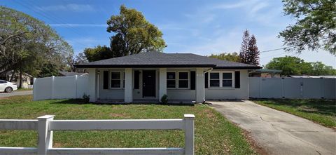 132 JAMES STREET AUBURNDALE FL 33823